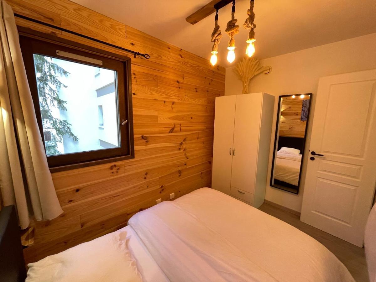 Cosy Appartement Au Calme A Deux Pas Du Centre オロン エクステリア 写真