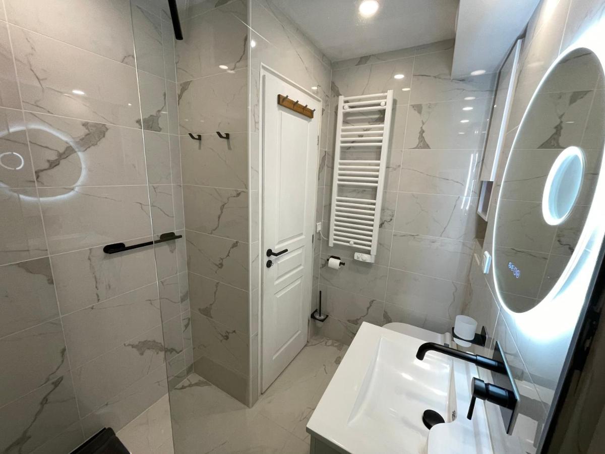 Cosy Appartement Au Calme A Deux Pas Du Centre オロン エクステリア 写真